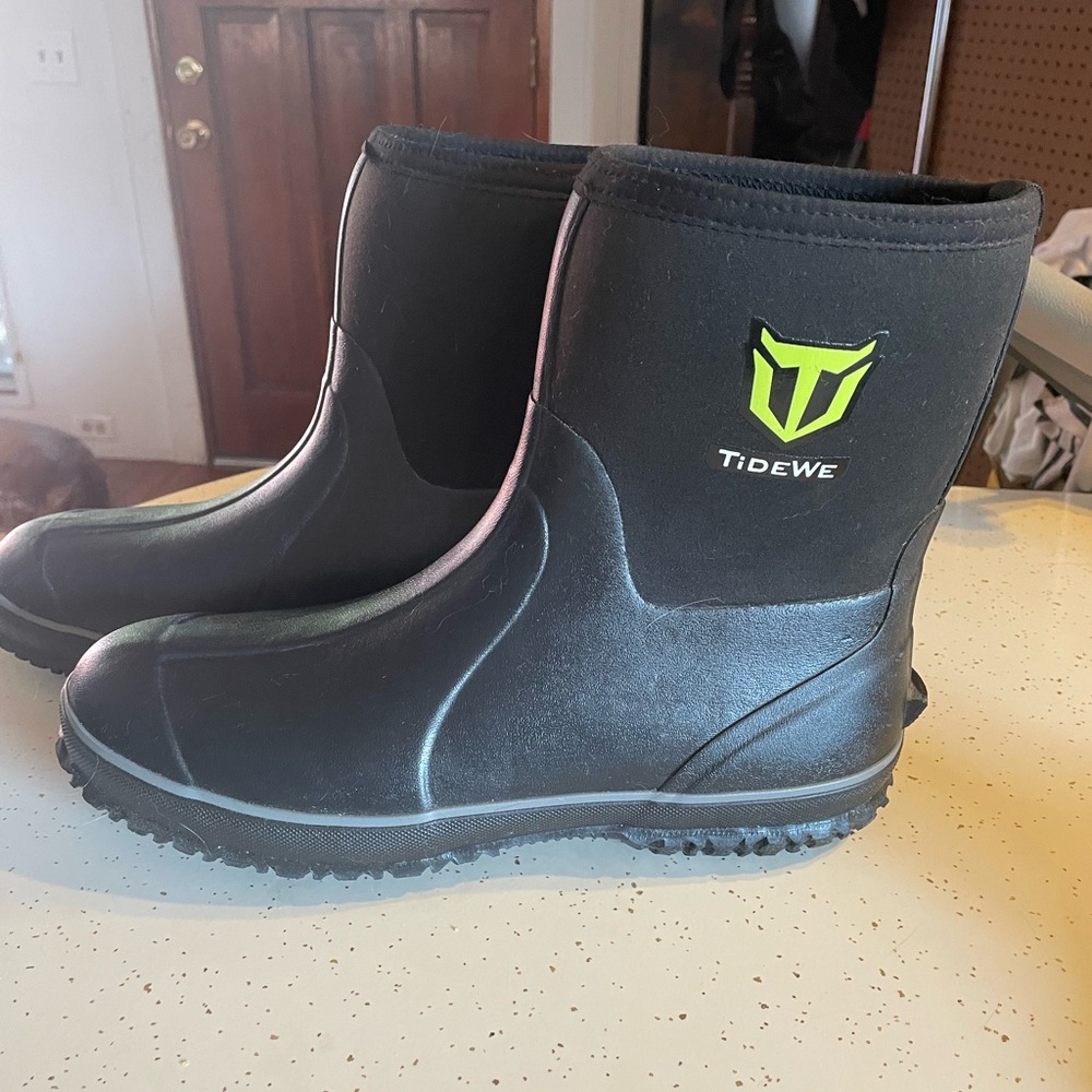 Men's Black Waterproof Boots